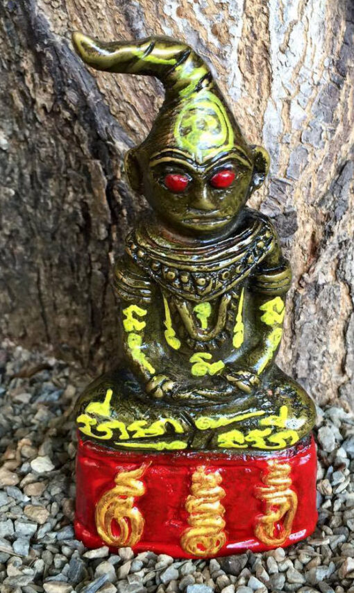 Glowering prai Phra Ngang fetish statue - AJ Phiem Rung  : THAI VOODOO